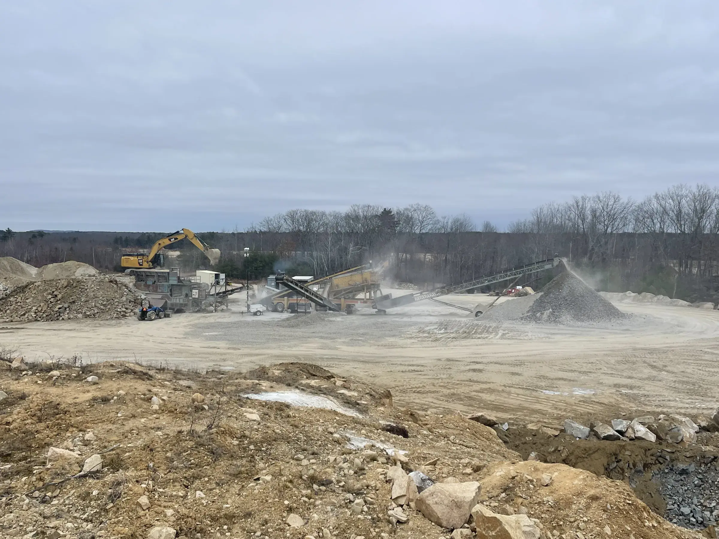 Dubois screening plant and conveyors at the Lyman pit