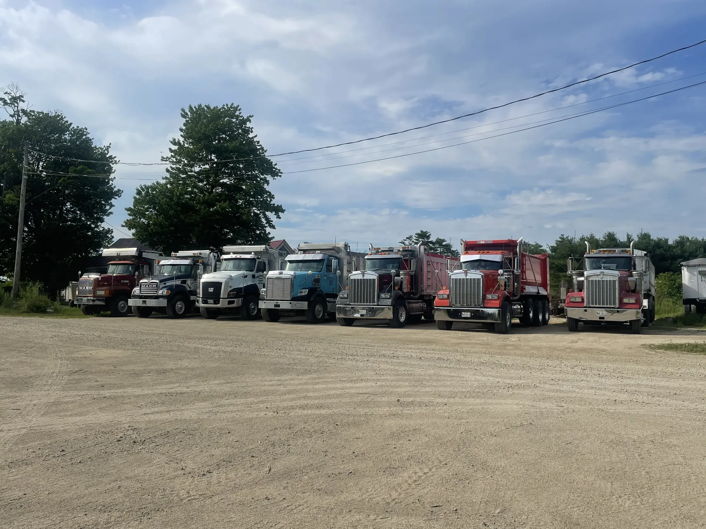 Dubois work at the pit